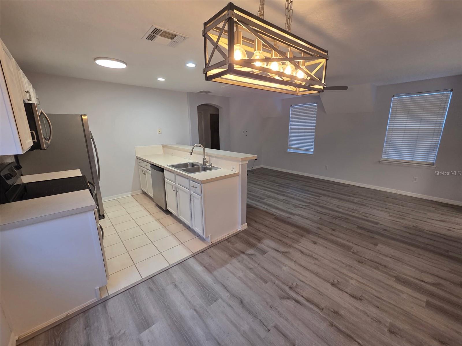 930 Spring Park Loop, FL