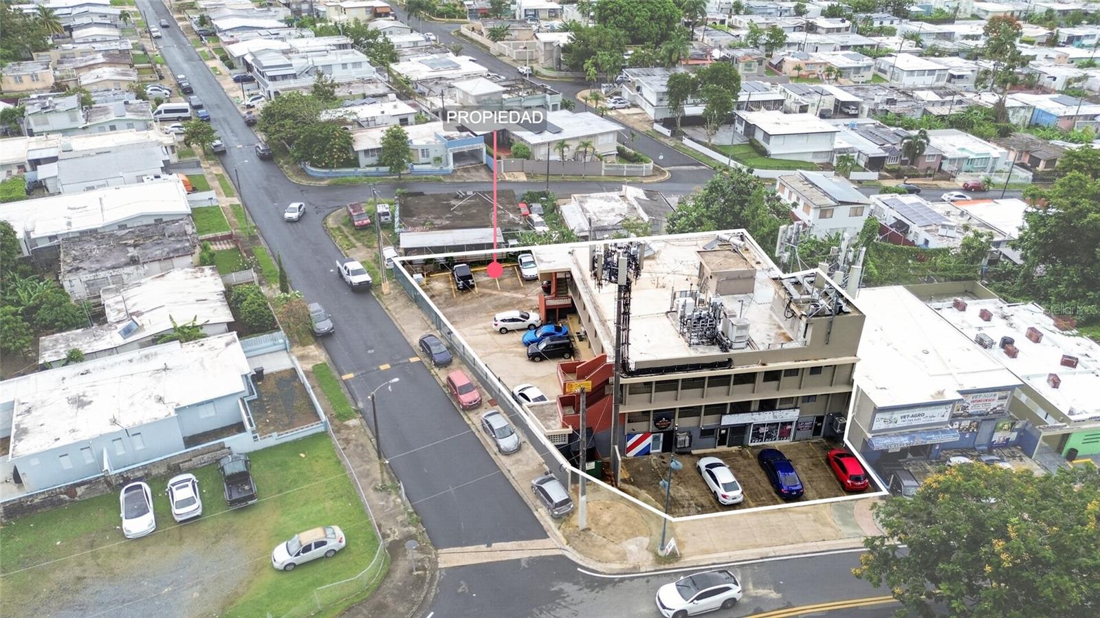 1 Hnas Davila, Betances Esq A D, PR
