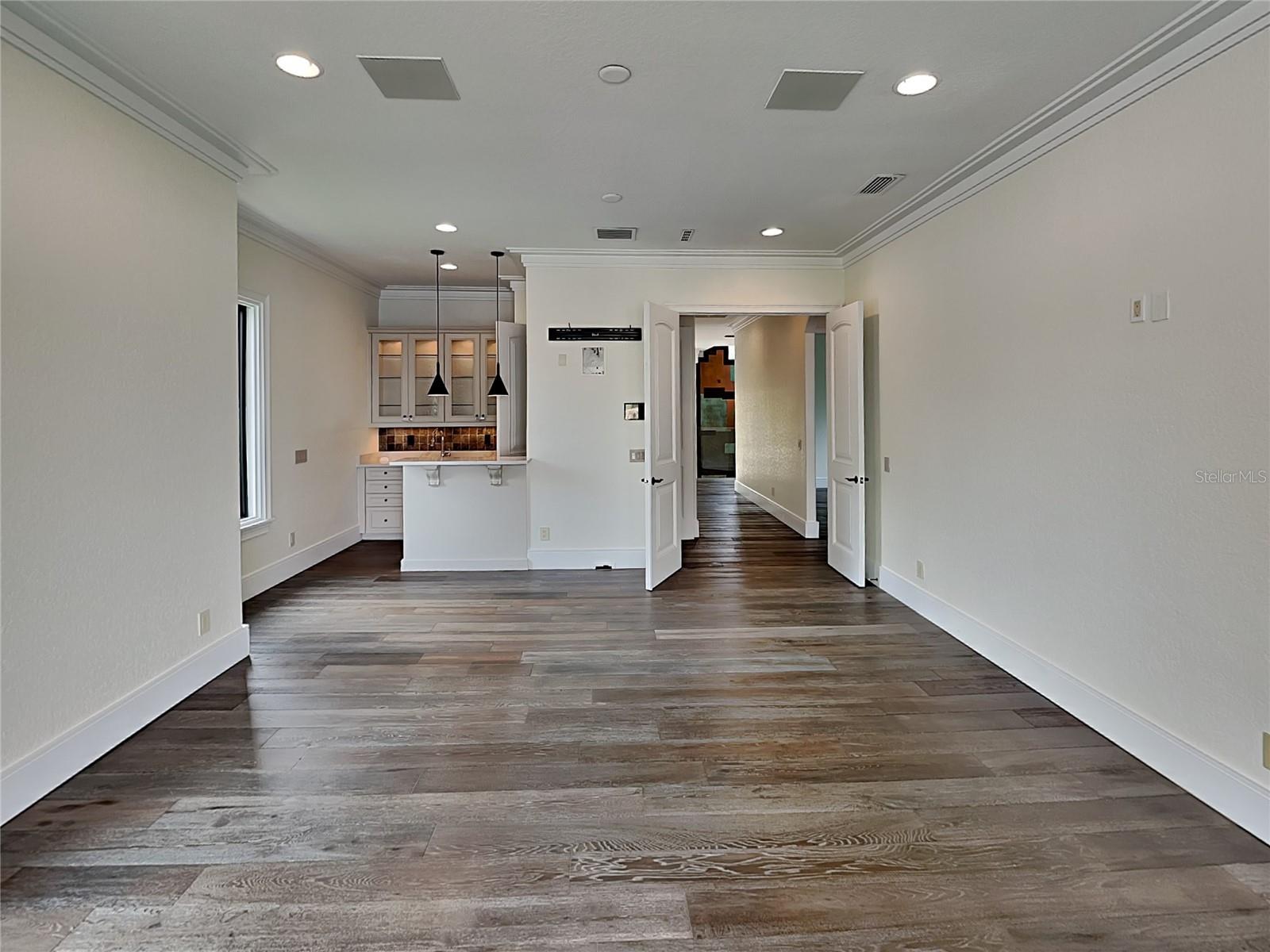 801 2nd Avenue, FL