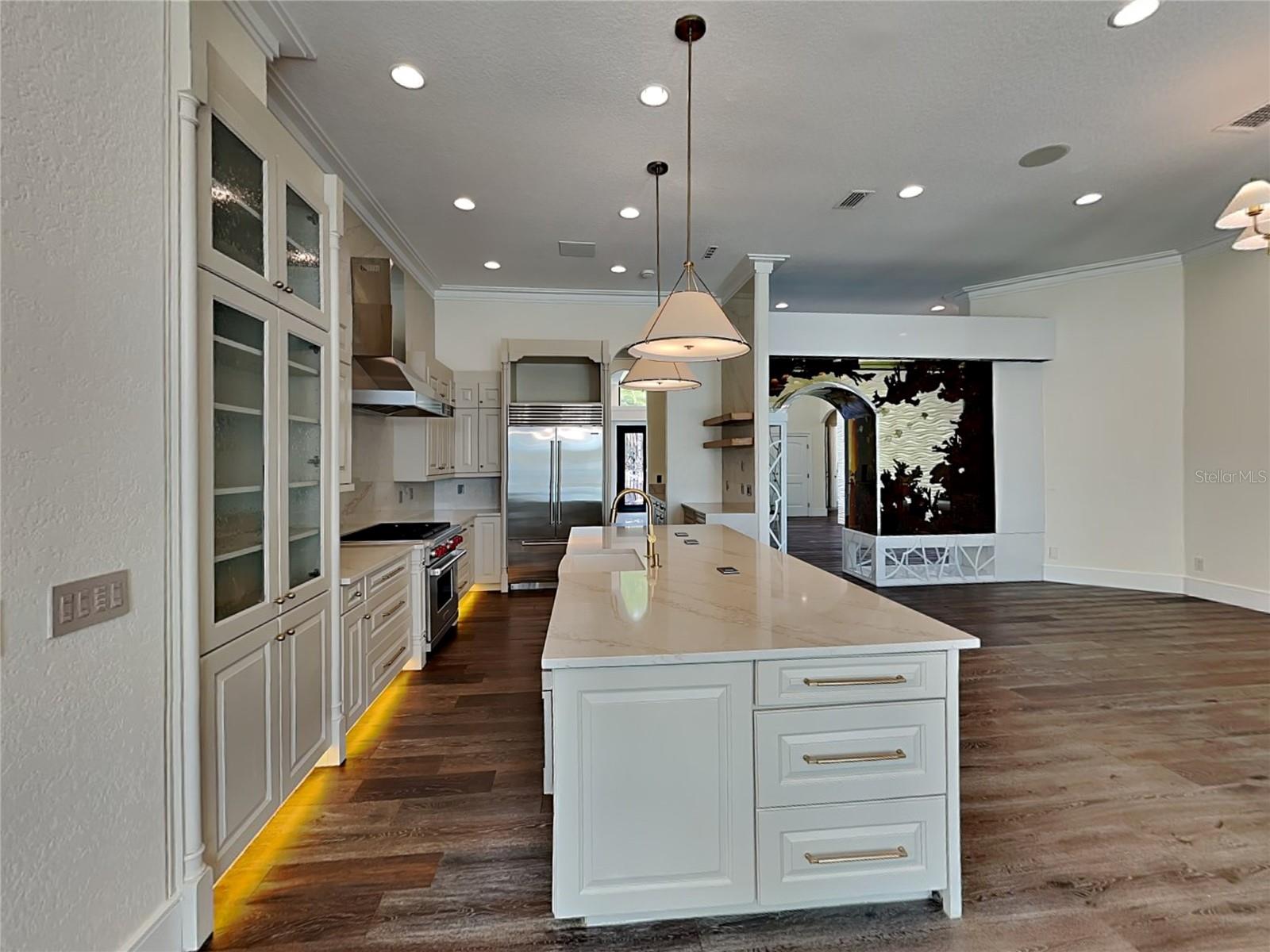 801 2nd Avenue, FL