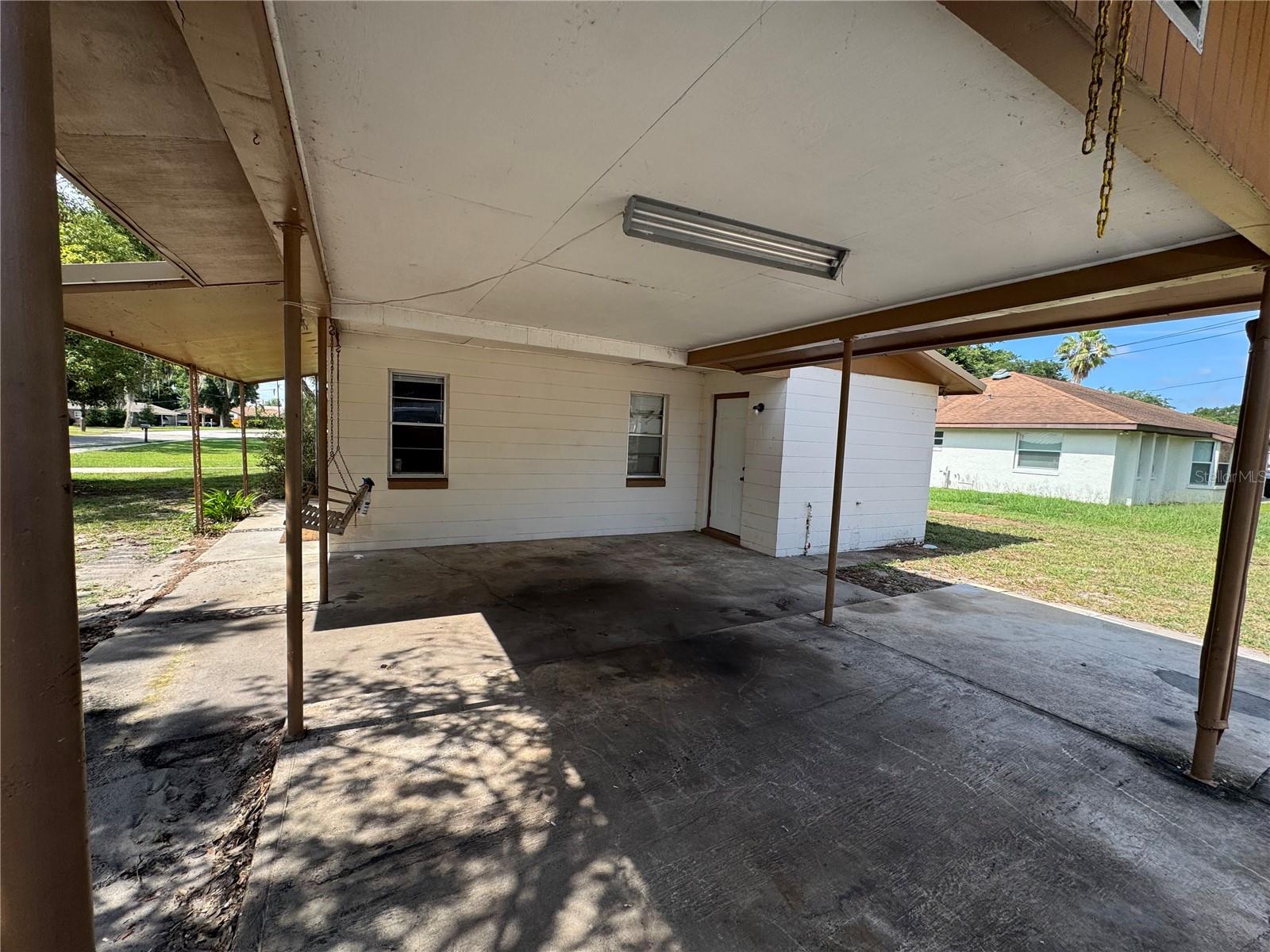 307 N Lake Reedy Boulevard, FL