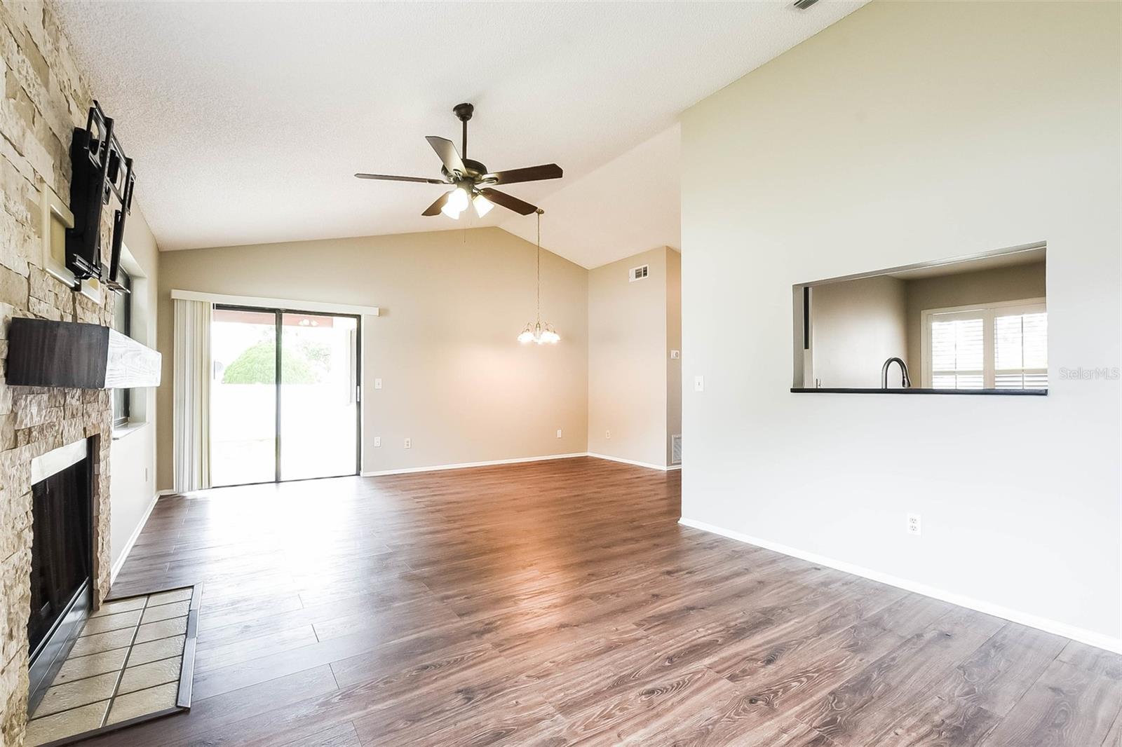 7313 Radiant Circle, FL