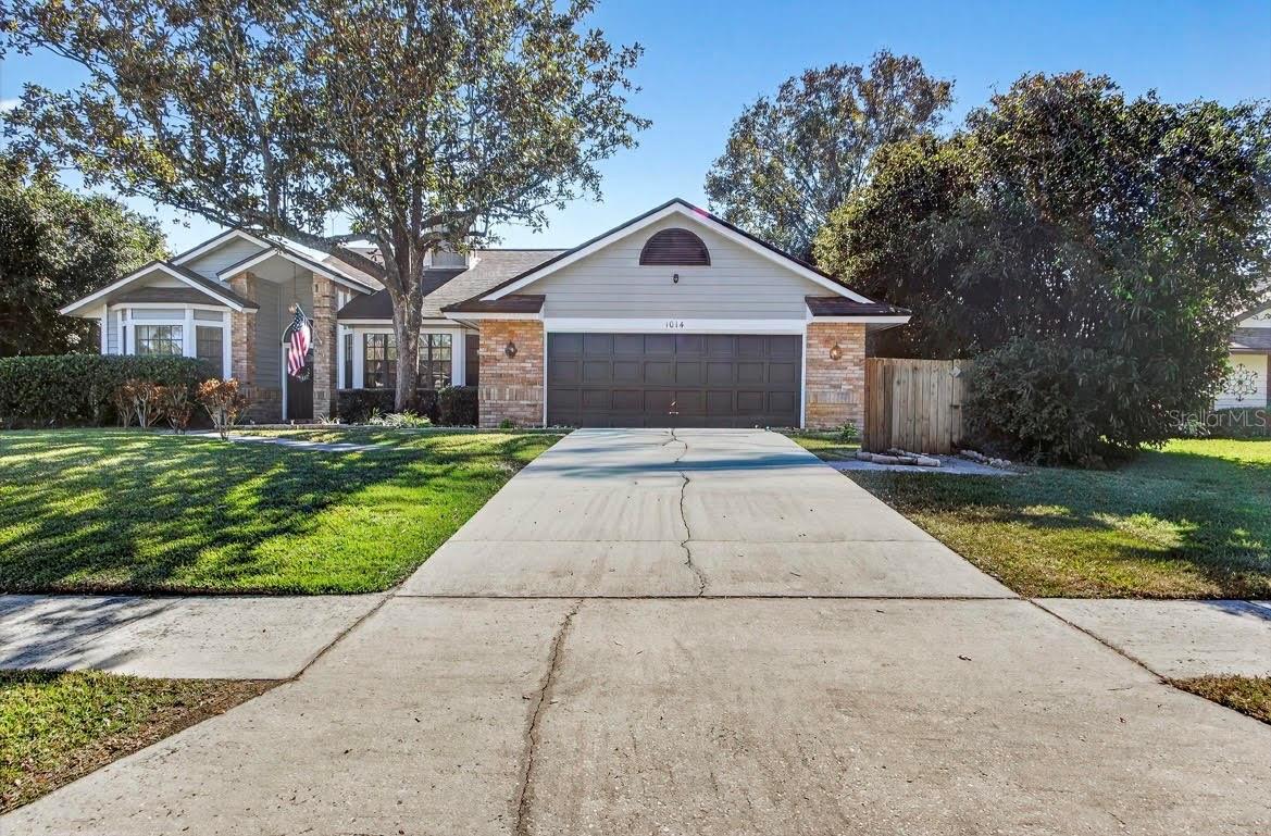 1014 Willa Lake Circle, FL