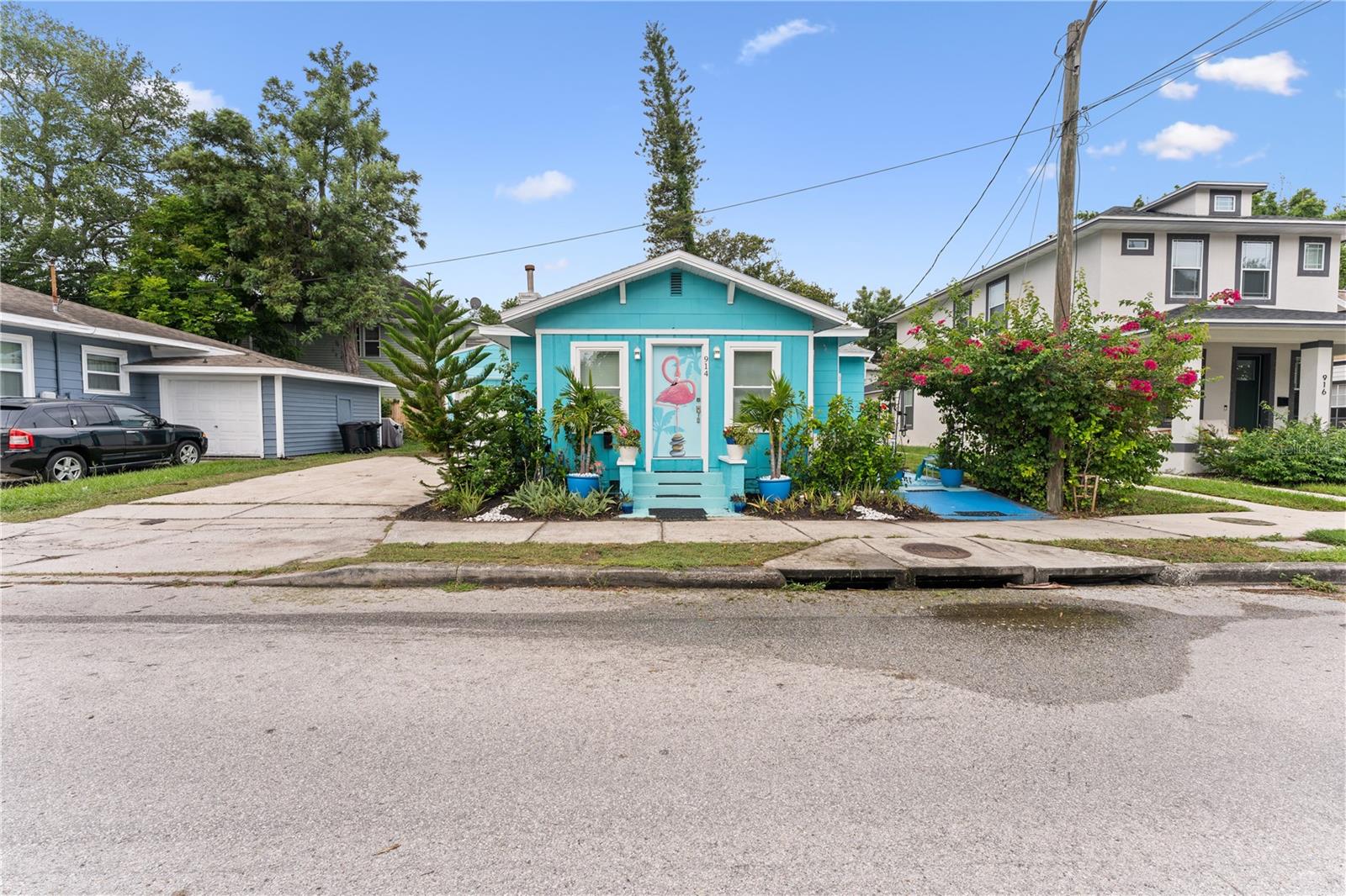 914 8th Street, FL