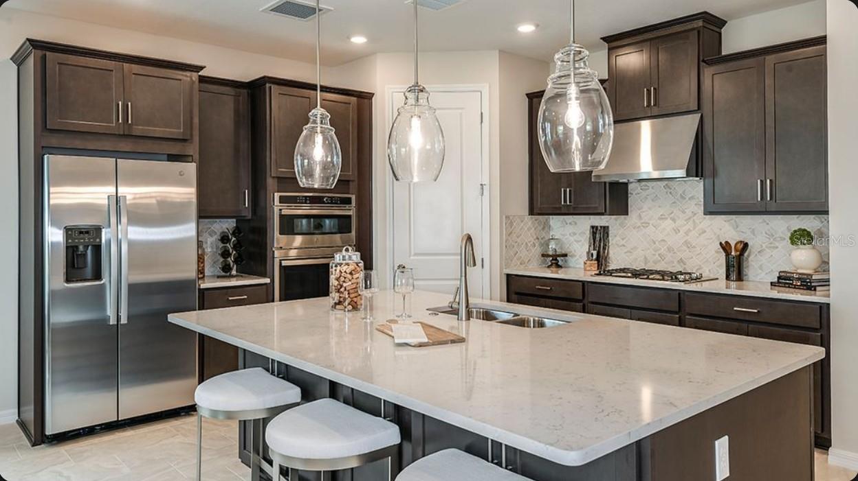 5790 Meads Bay Pond Road, FL