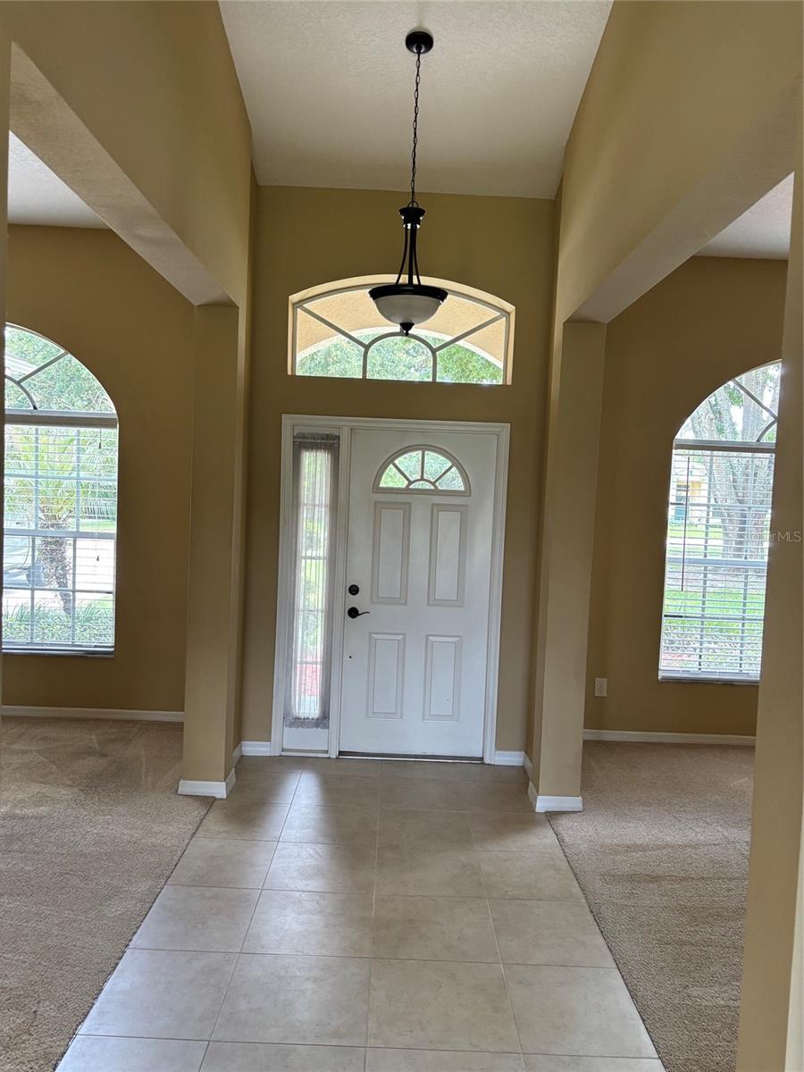 561 Strathclyde Court, FL