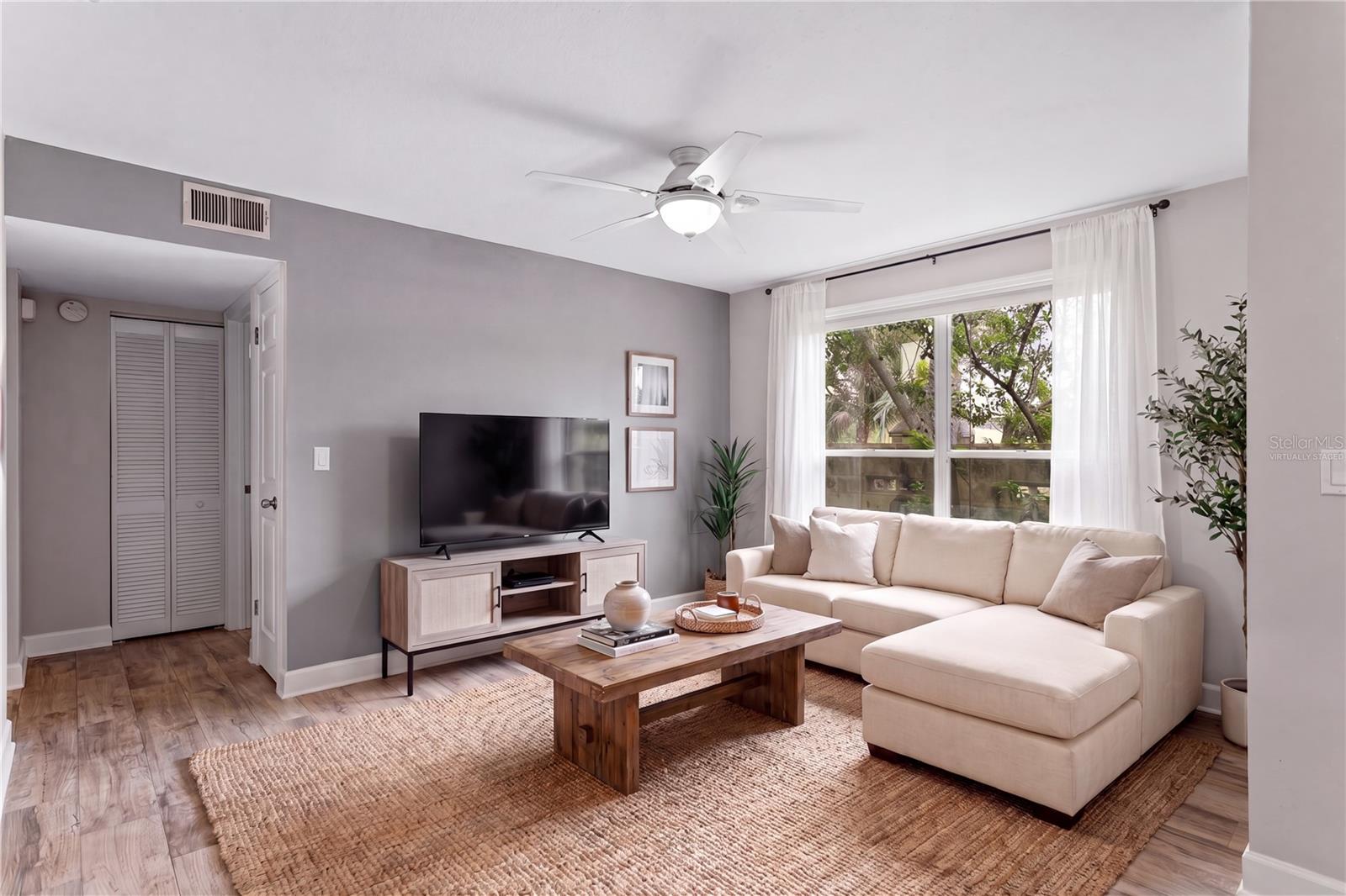 606 Albany Avenue, FL