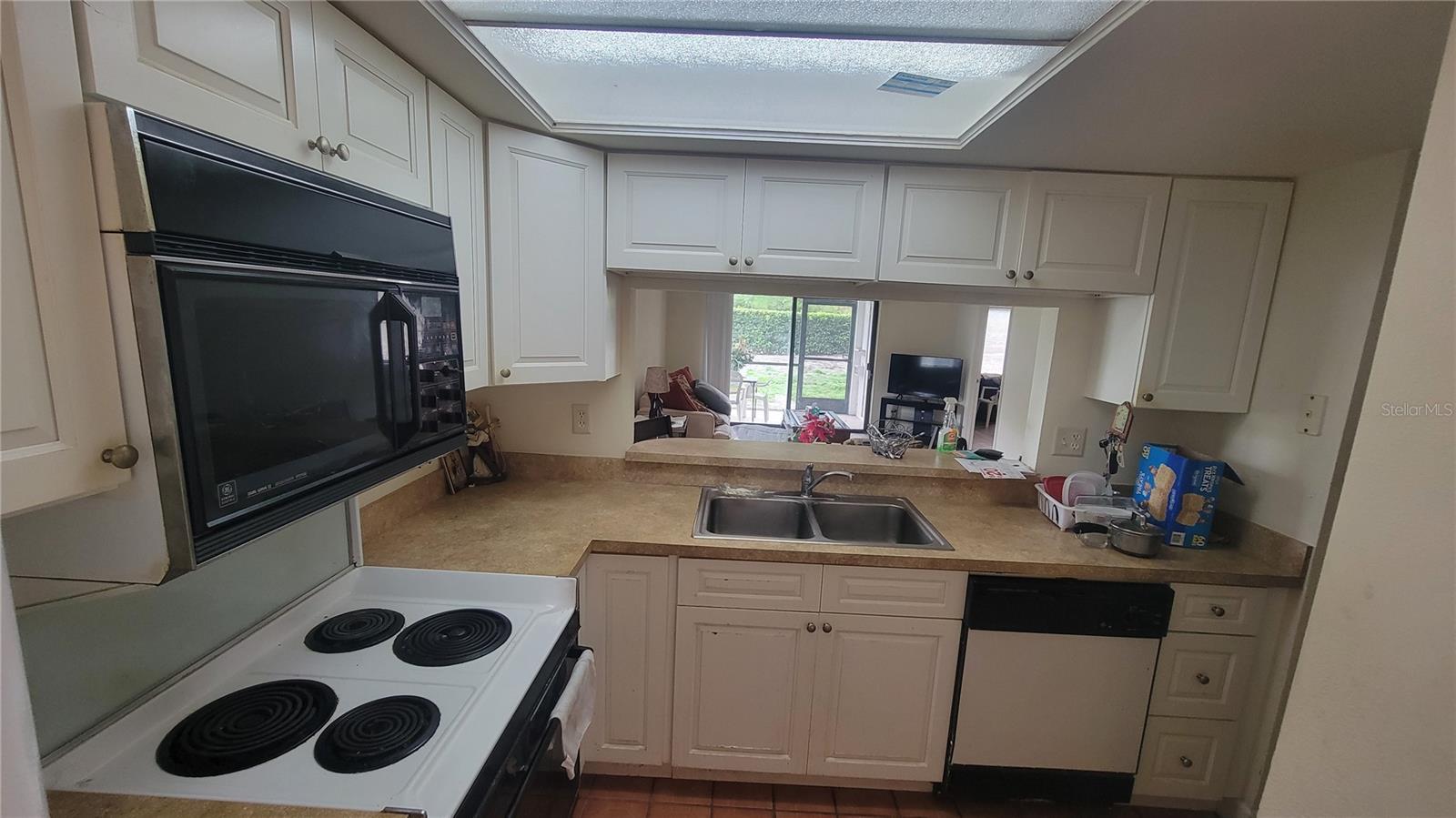 2737 Enterprise Road, FL