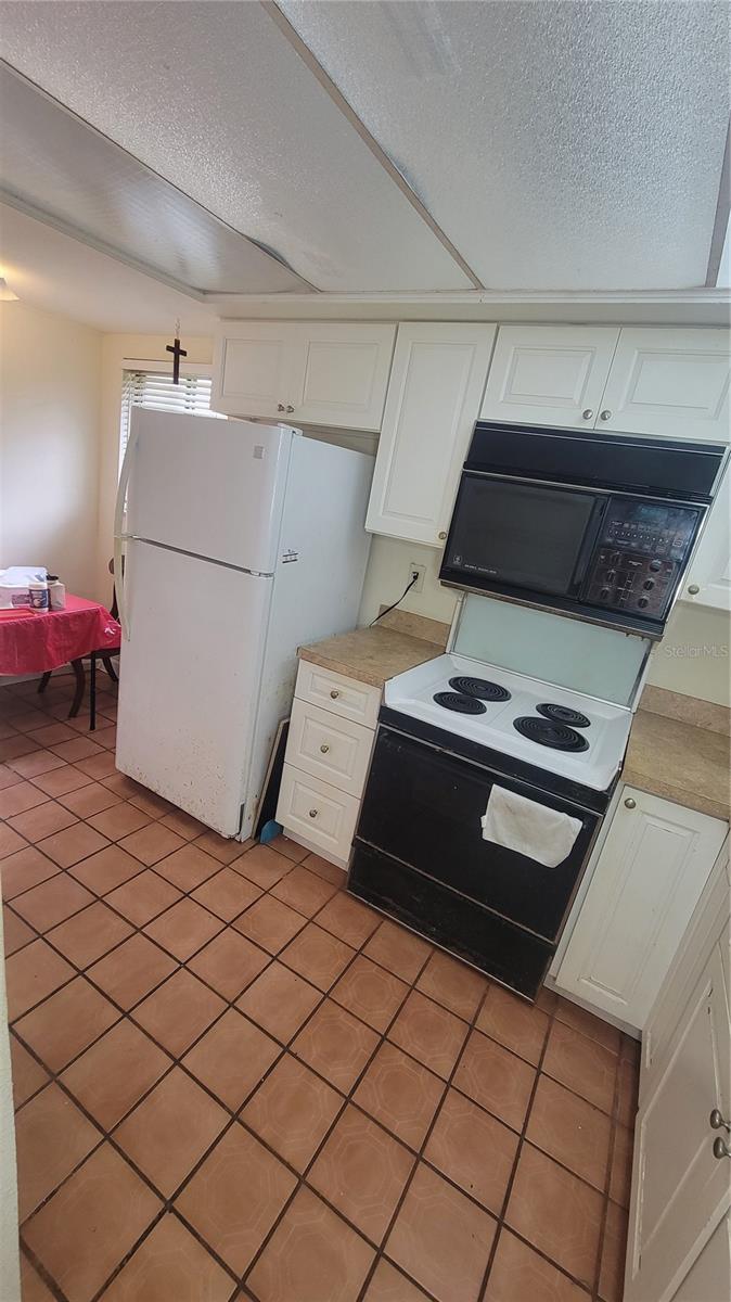 2737 Enterprise Road, FL