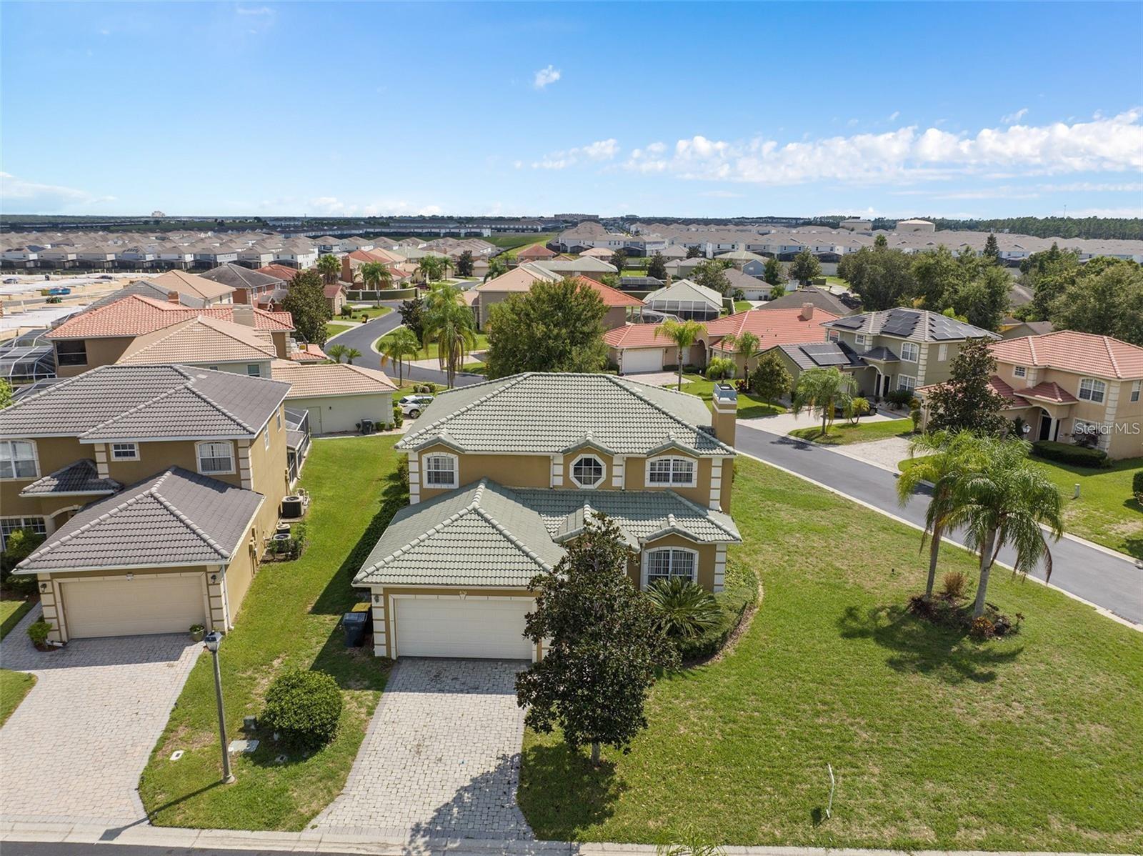 426 Vista Loop, FL