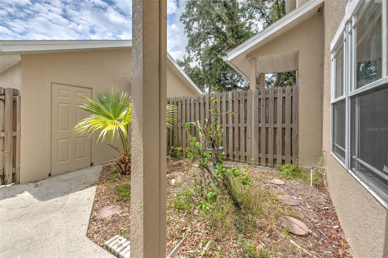 18504 Pebble Lake Court, FL