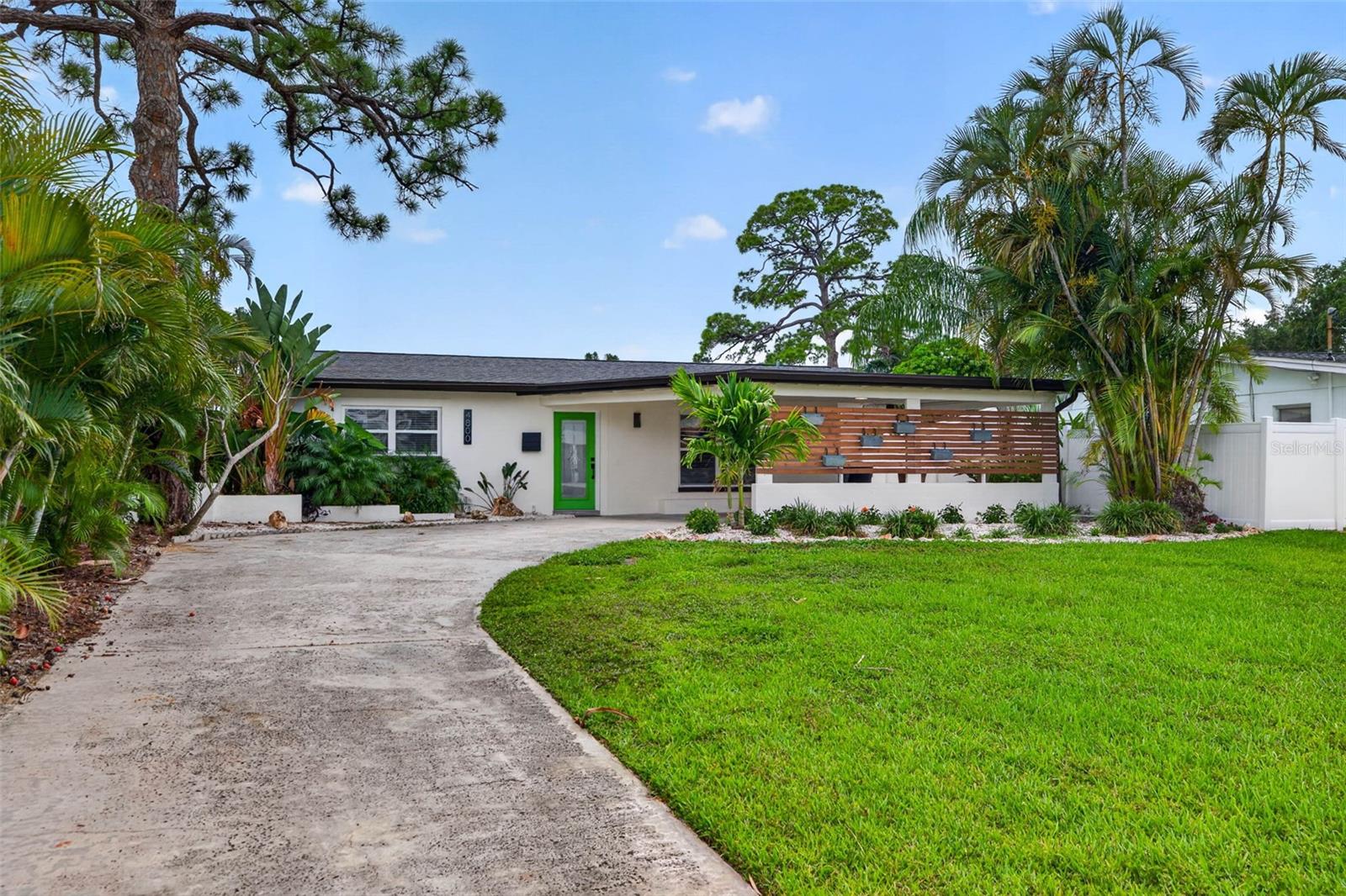 4800 Venetian Boulevard, FL