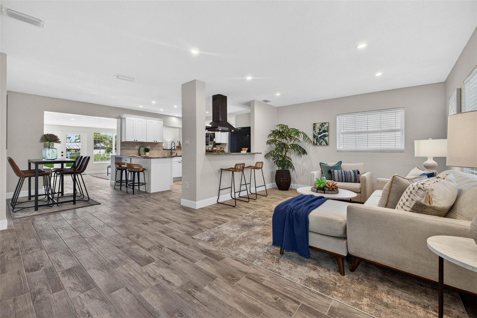 4800 Venetian Boulevard, FL