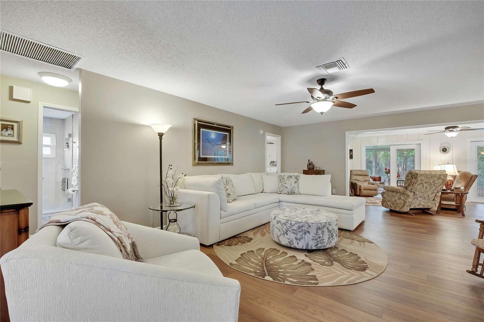 7052 Sparkling Creek Court, FL
