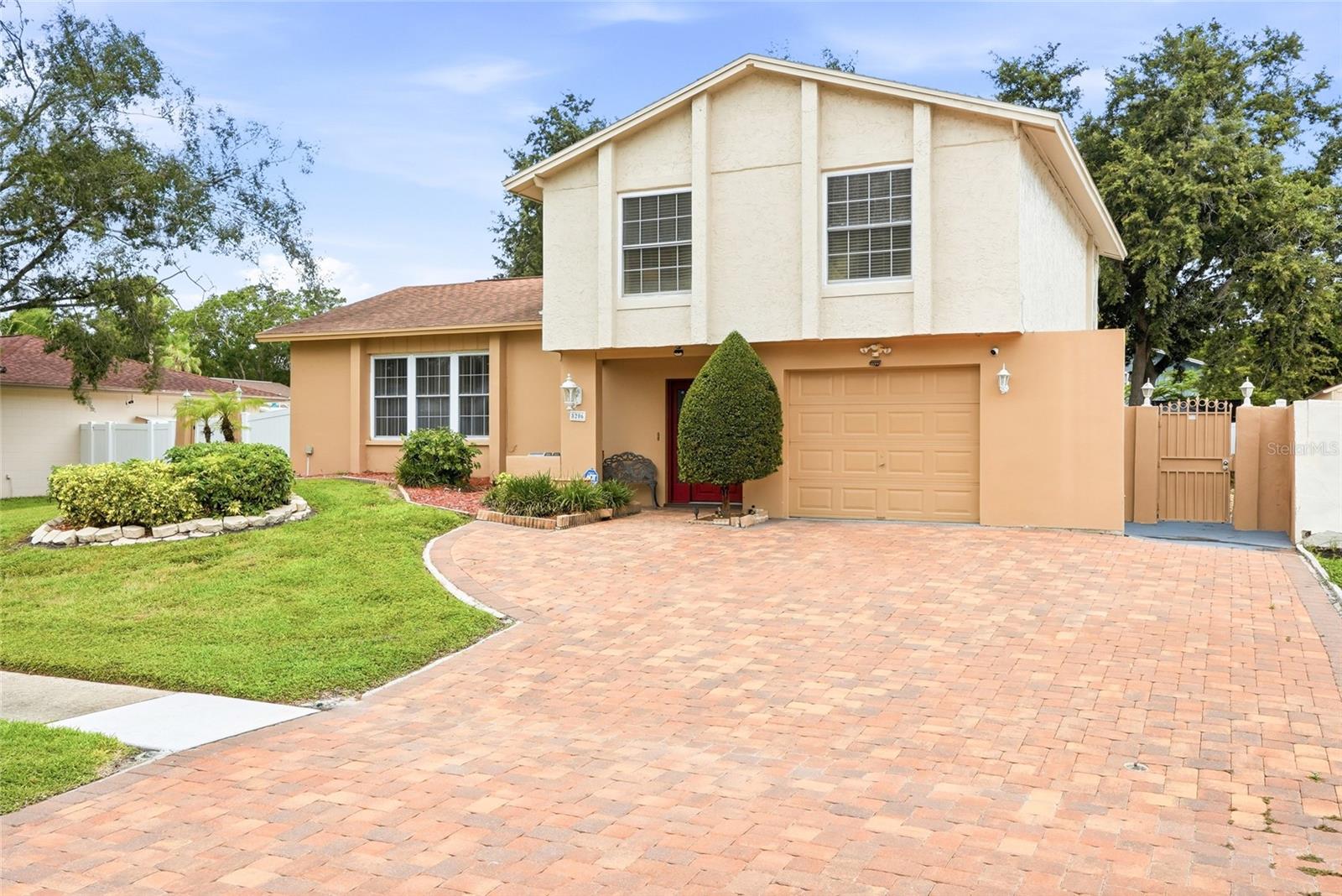 8206 Vassar Circle, FL