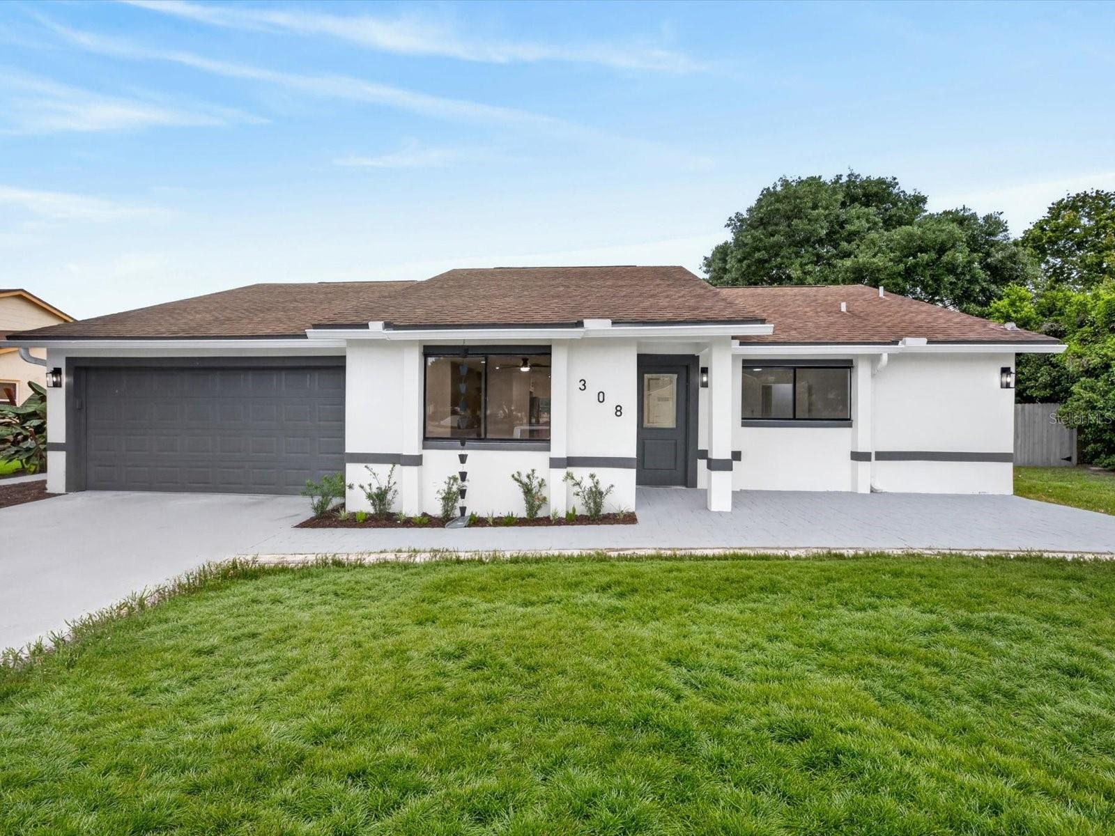 308 Shadow Bay Drive, FL