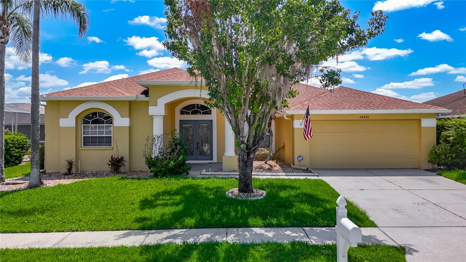 22035 Yachtclub Terrace, FL