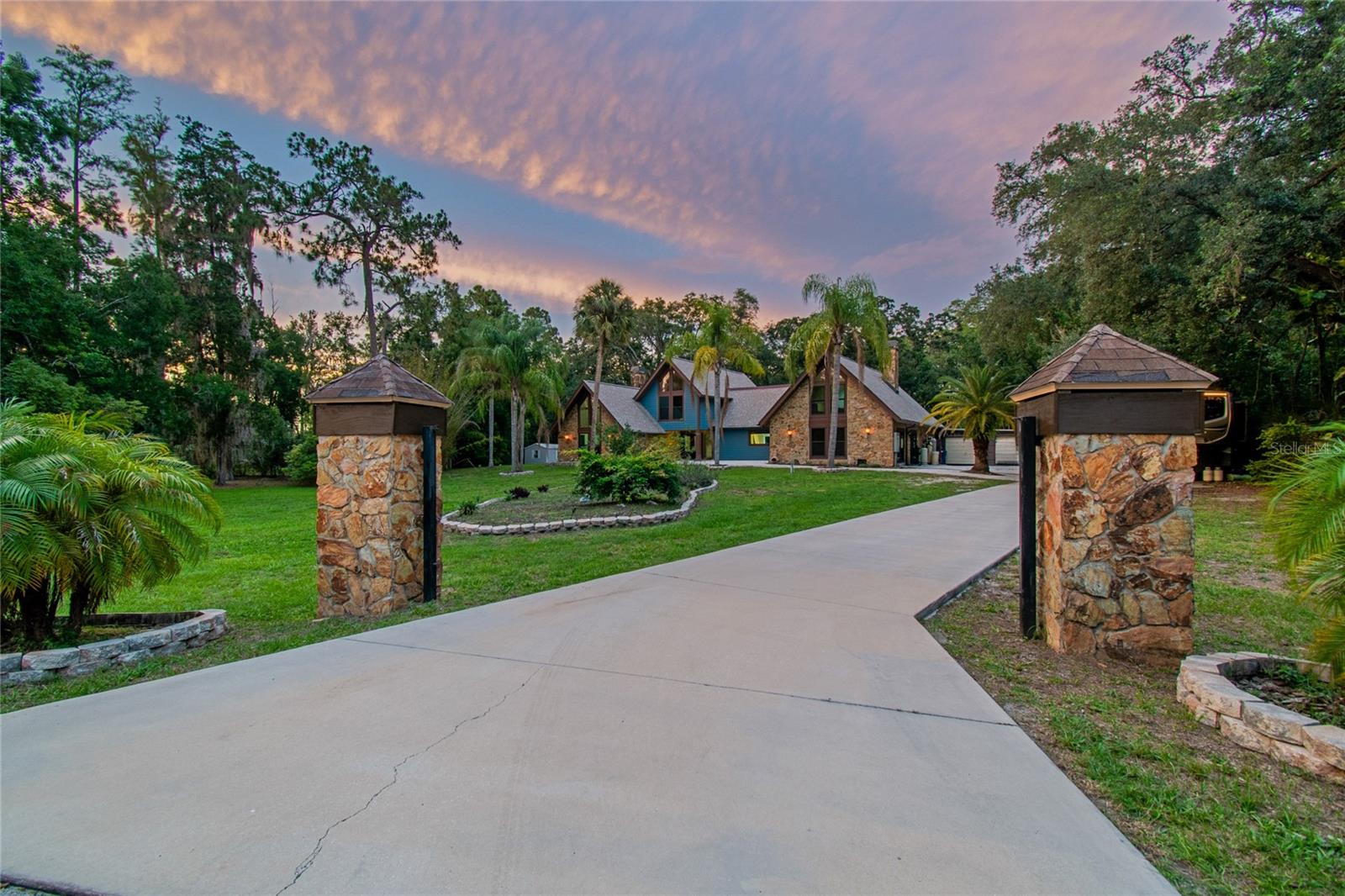 2120 Marquis Court, FL
