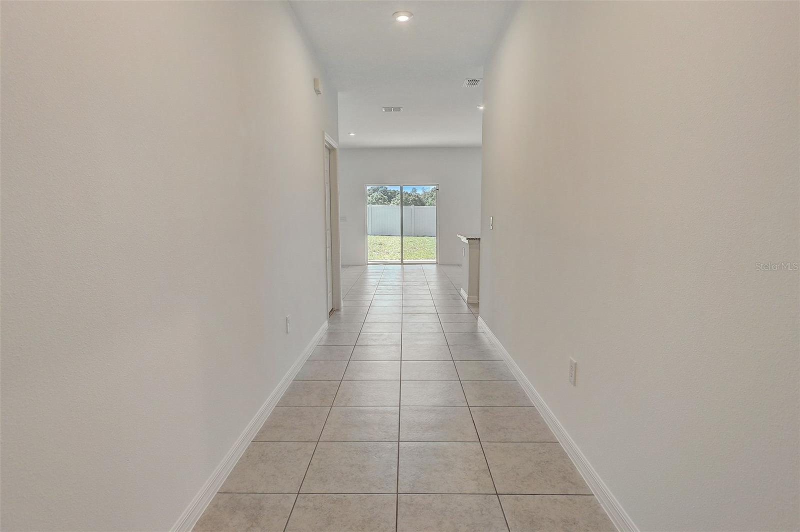 818 Pepple Crest Lane, FL