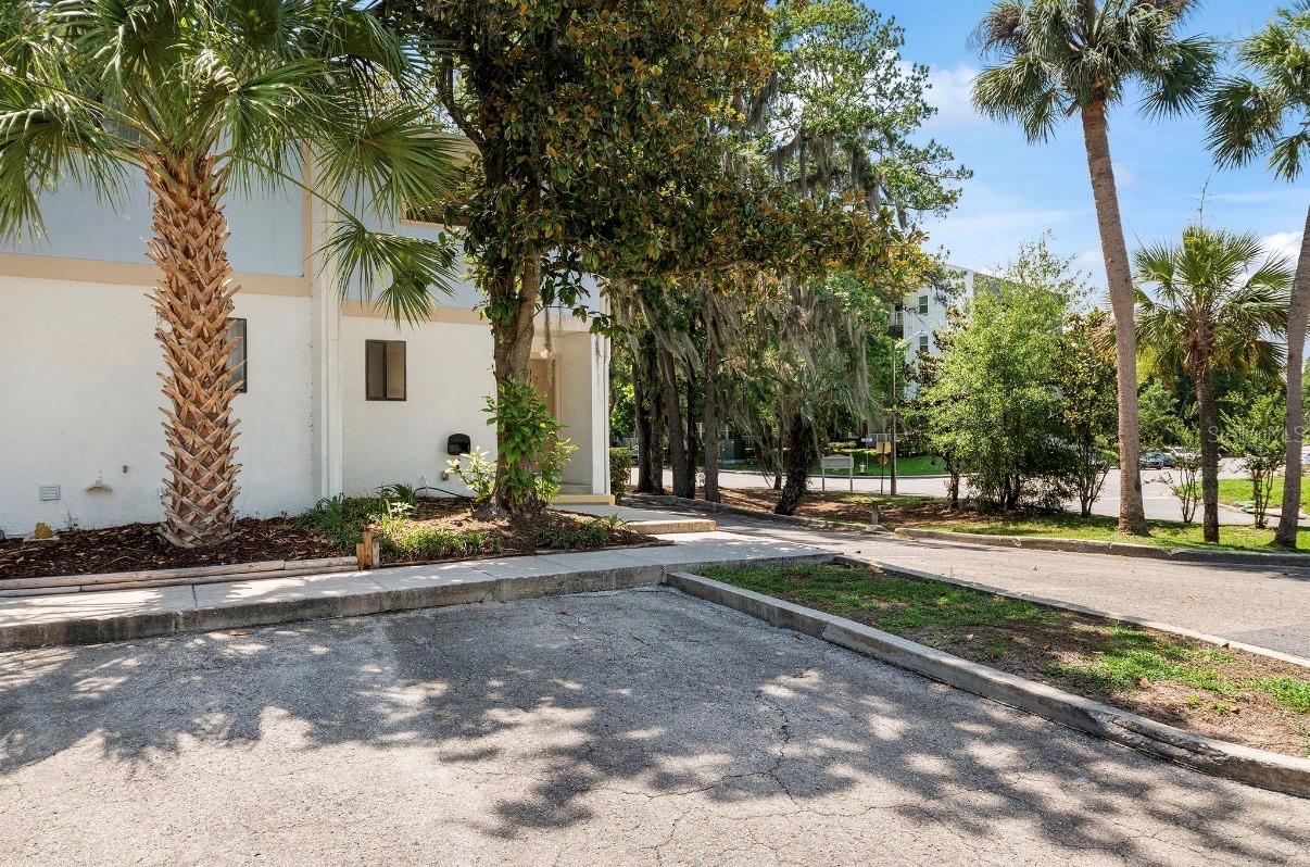 1432 25th Place, FL