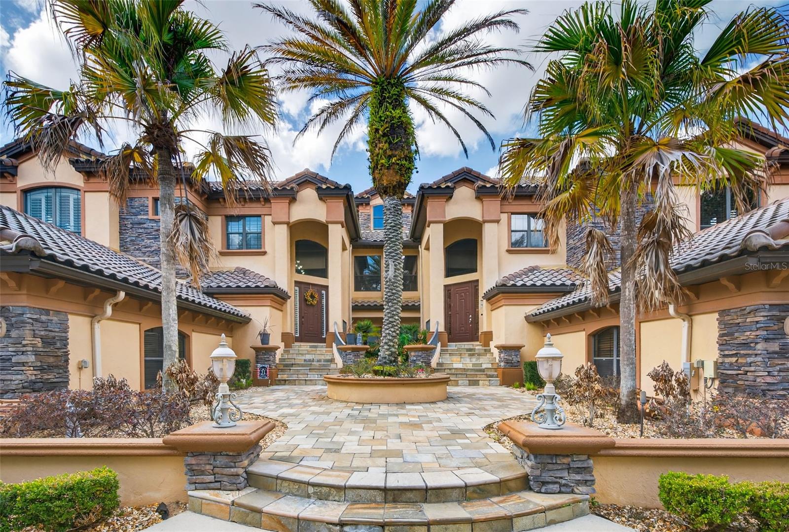 1105 Pointe Vista Path, FL