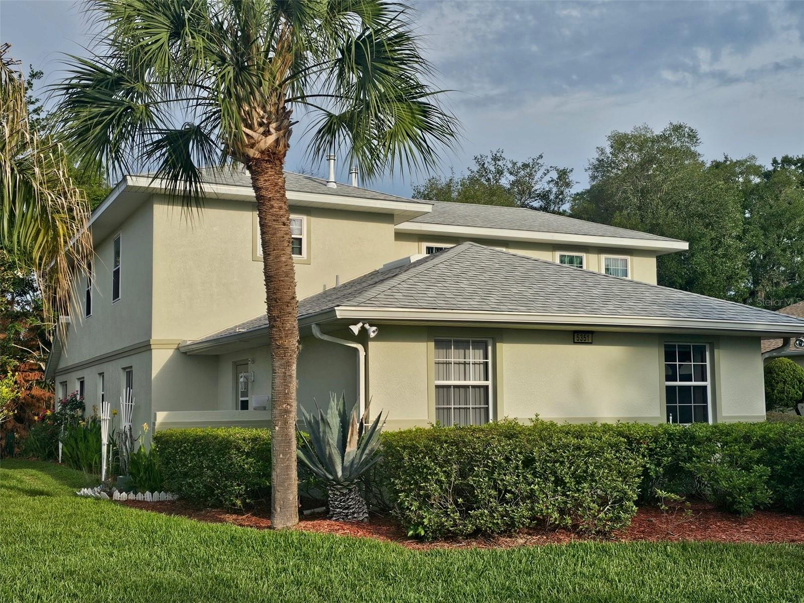 5351 Aurora Drive, FL