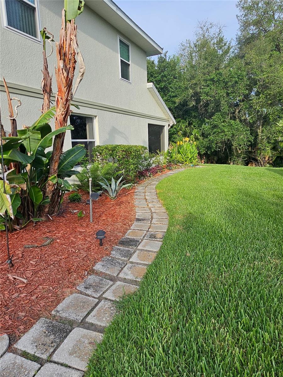 5351 Aurora Drive, FL