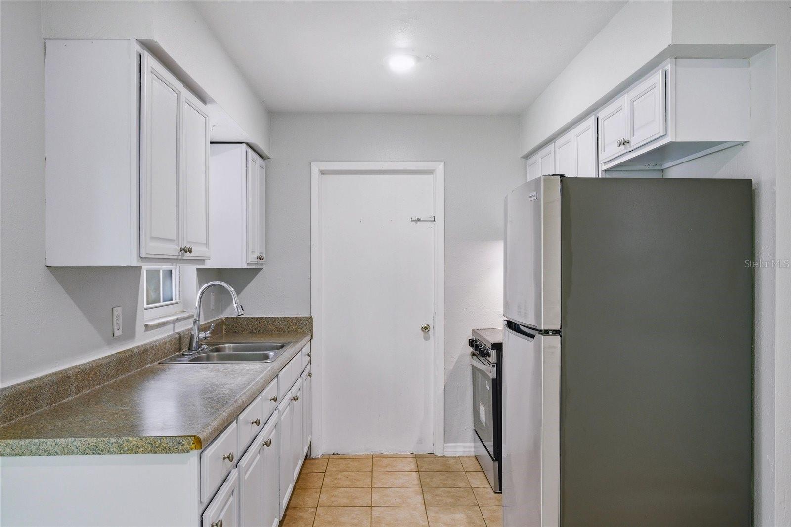 322 Little Rock Court, FL