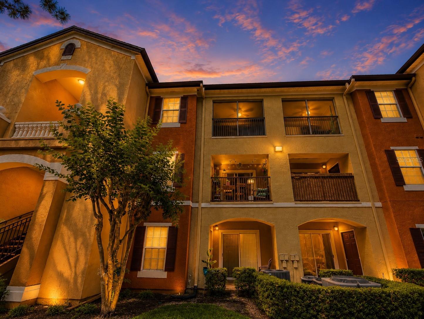 802 Crest Pines Drive, FL