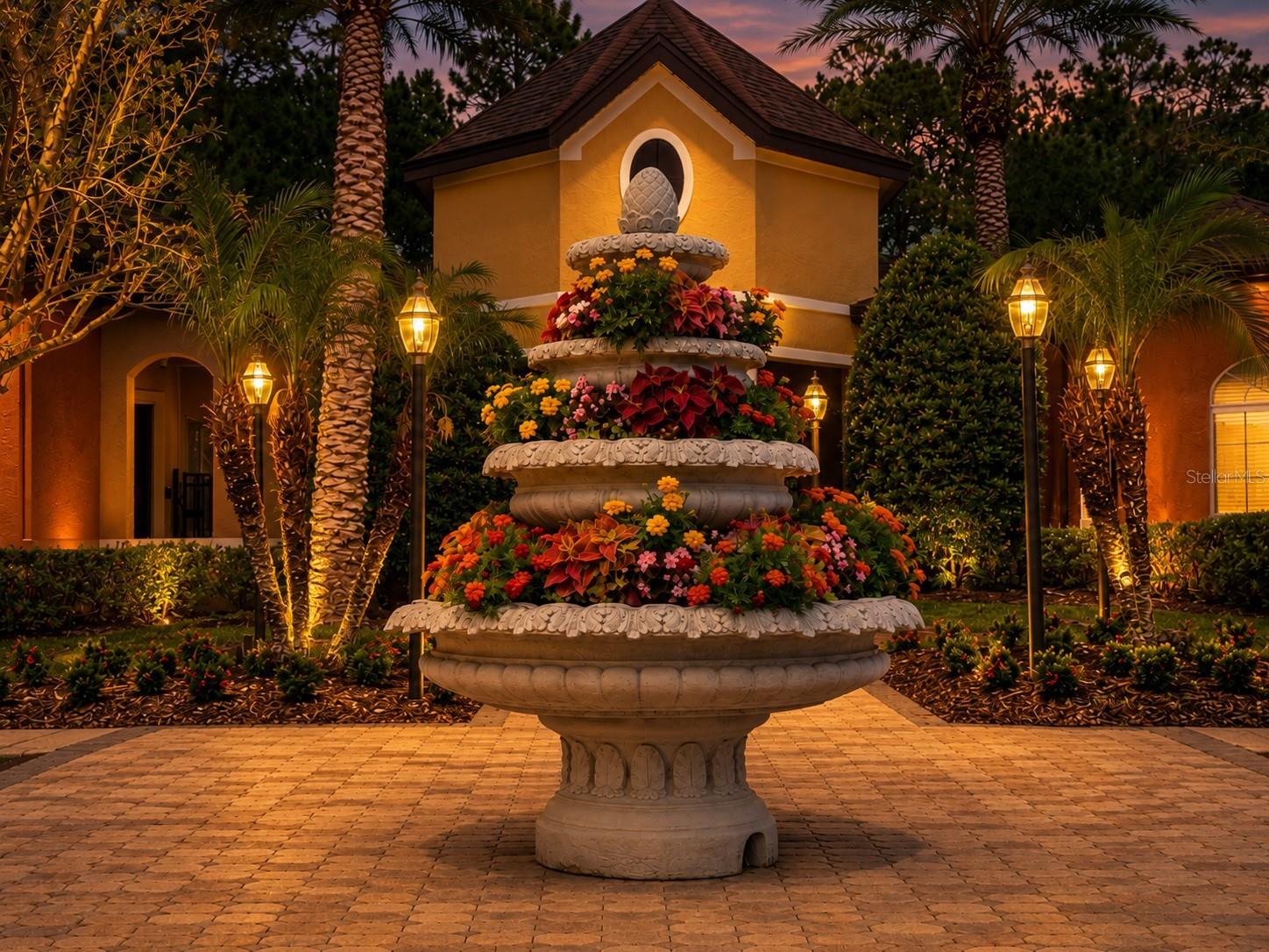 802 Crest Pines Drive, FL