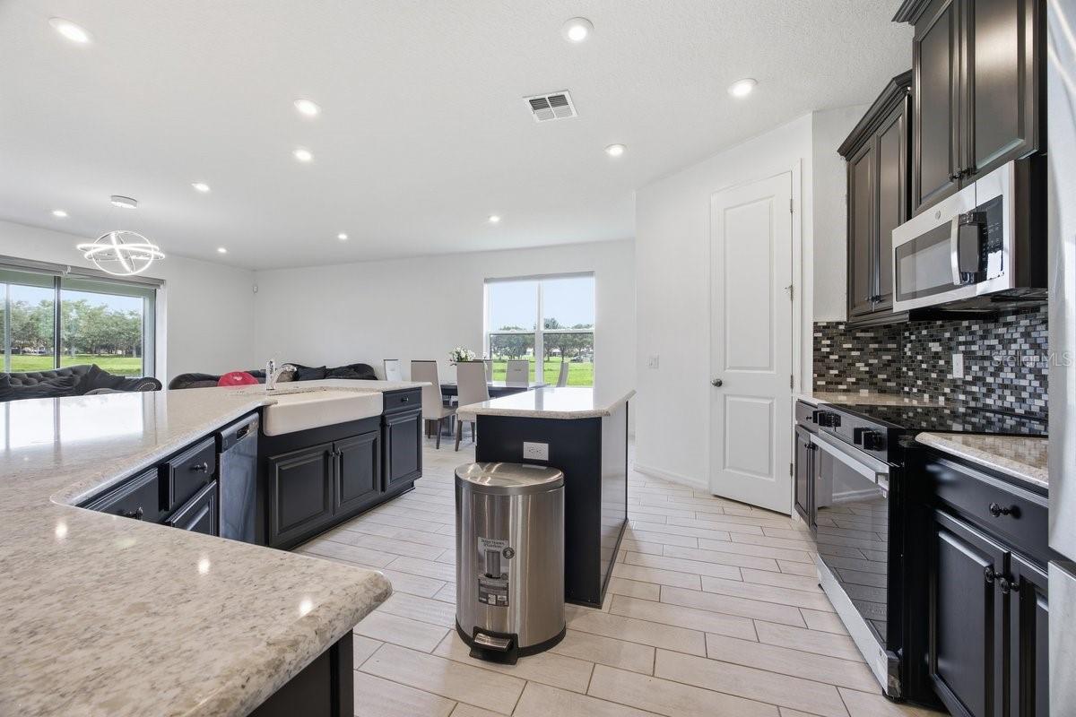 1740 Sweetgrass Court, FL