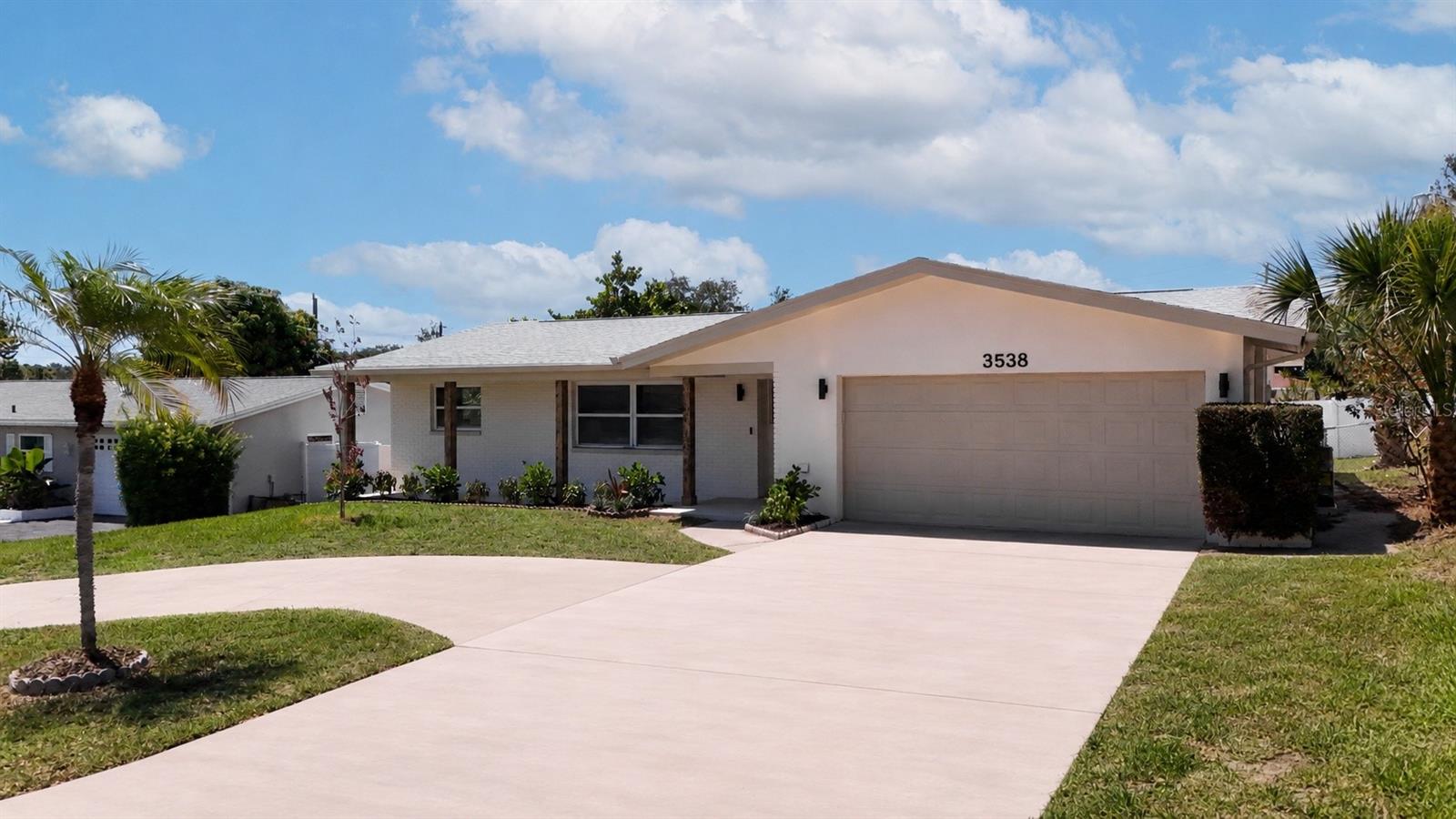 3538 Shady Bluff Drive, FL