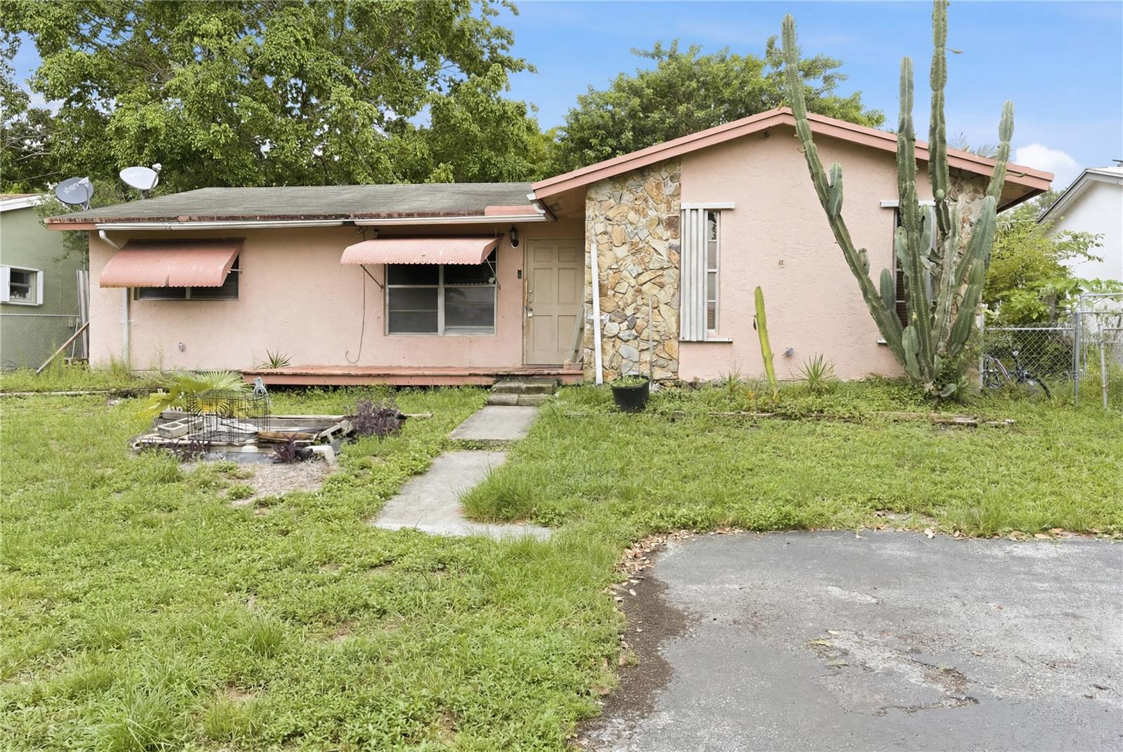 3121 72nd Way, FL