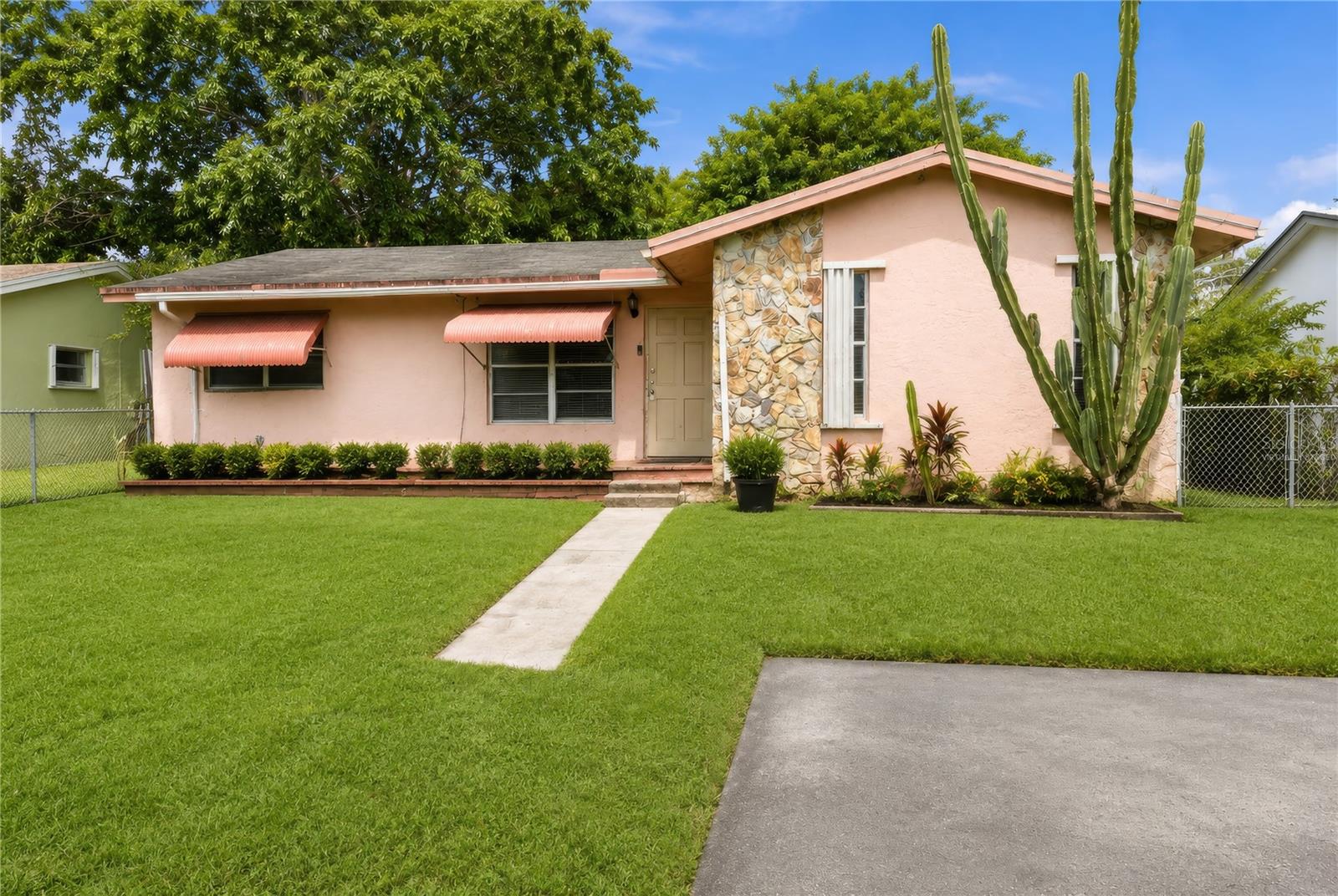 3121 72nd Way, FL