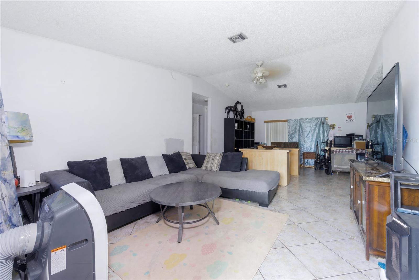 3121 72nd Way, FL