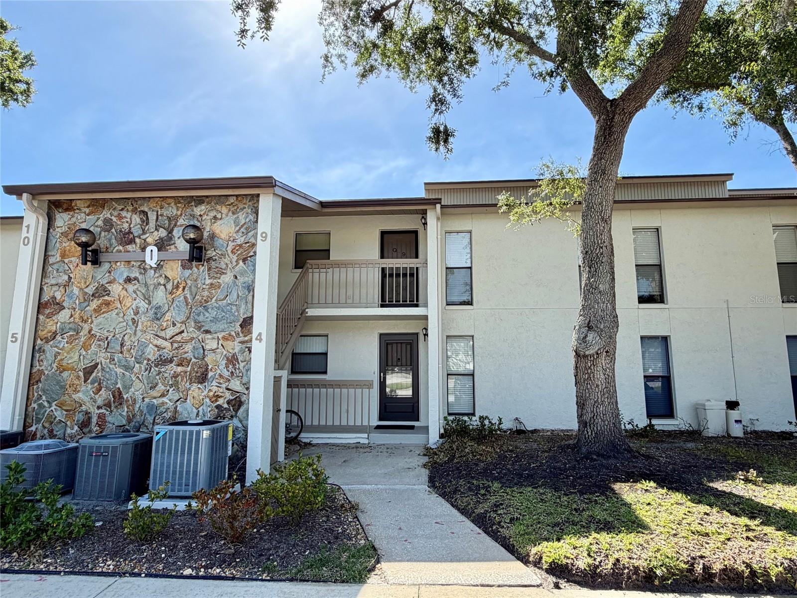 1200 Tarpon Woods Boulevard, FL