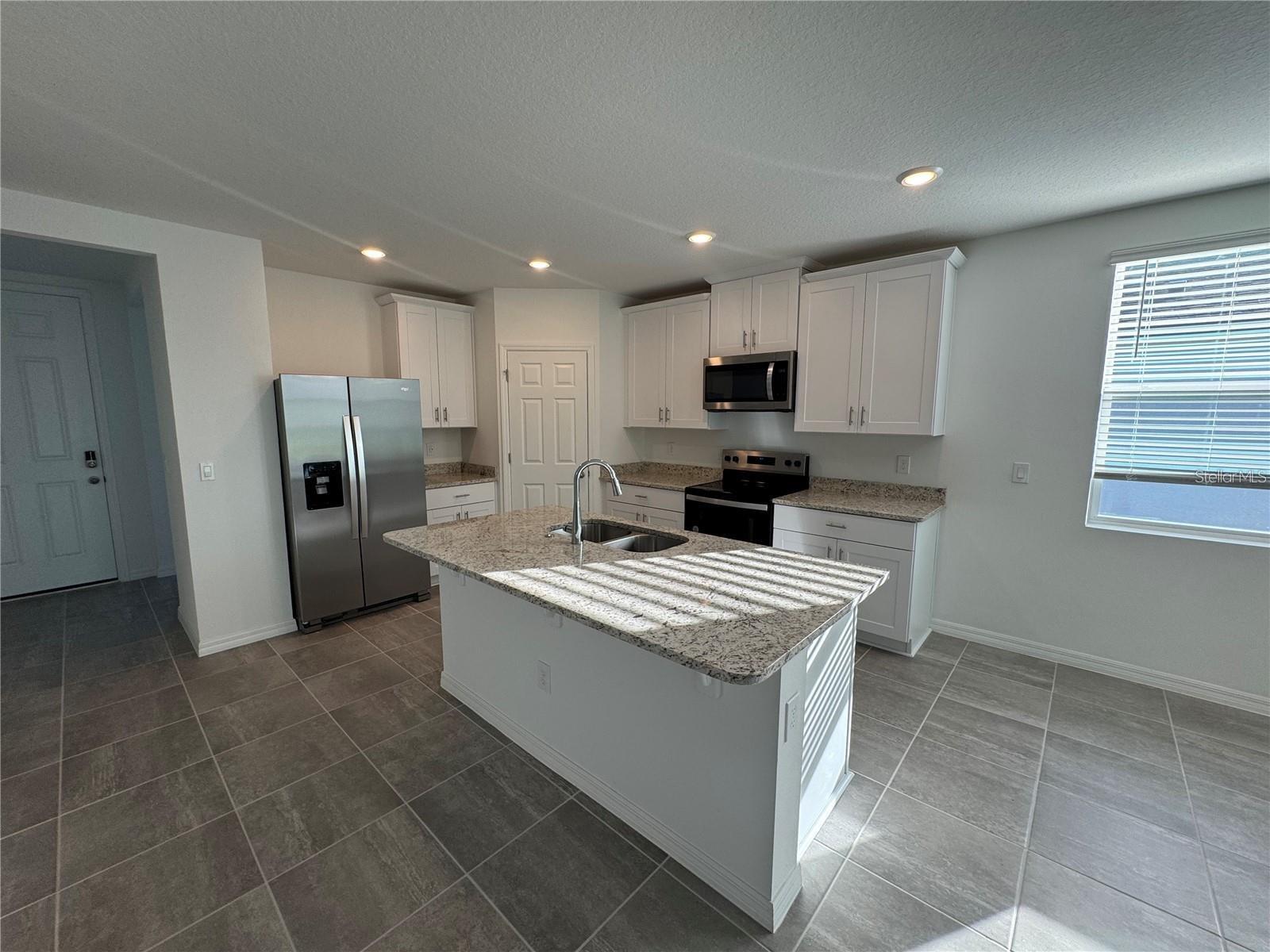 4552 Pickerel Weed Way, FL