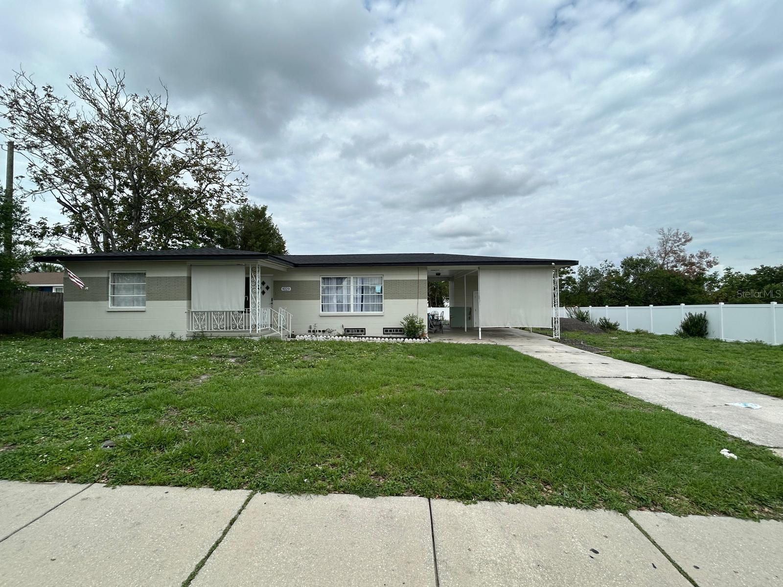 9229 Overlook Drive, FL