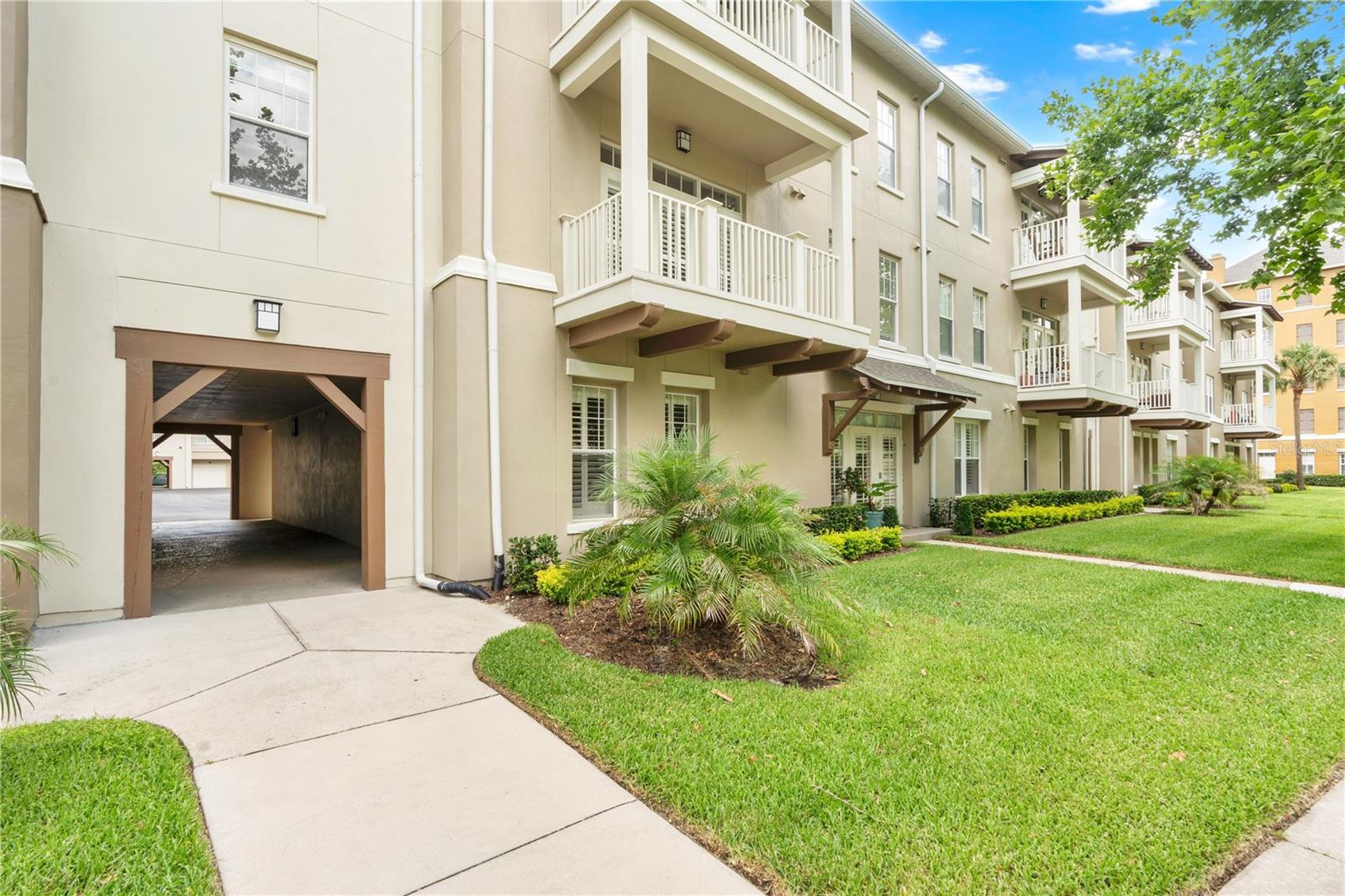1220 Vaux Boulevard, FL