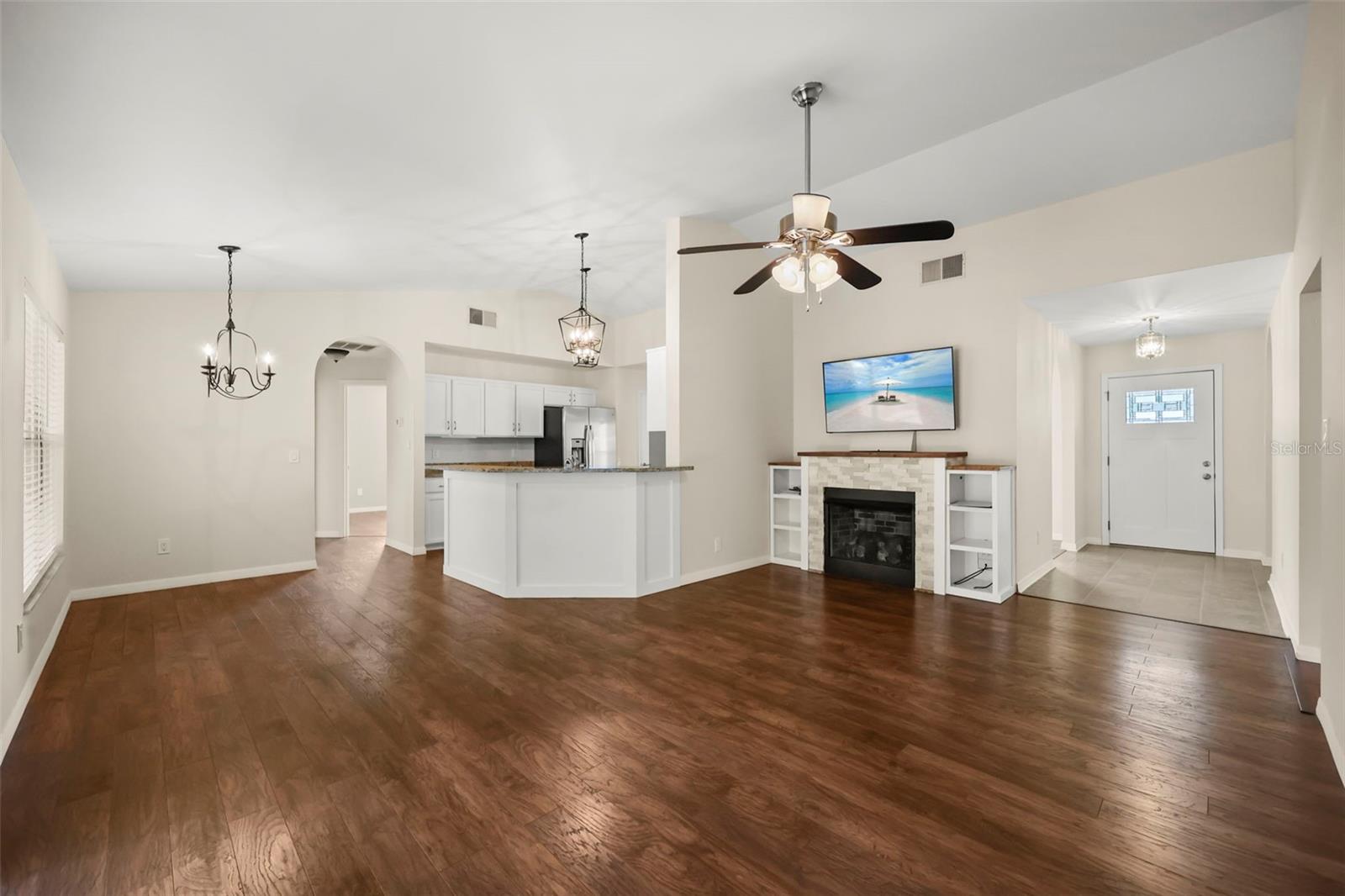 14513 Pointe East Trail, FL